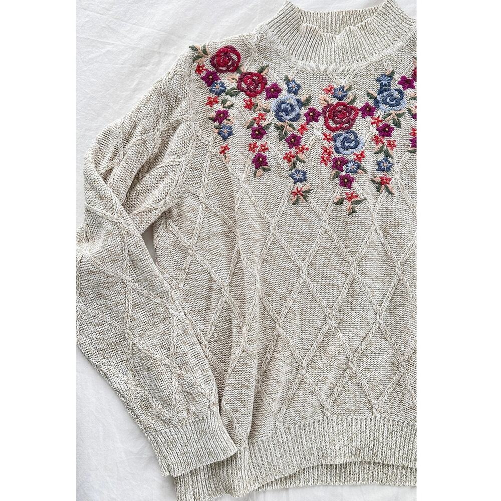 Vintage Alfred Dunner Floral Flower Embroidered  Grandma Knit Sweater Top petite - Picture 4 of 5